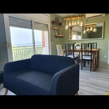 Casa Con Mucha Luz Natural *