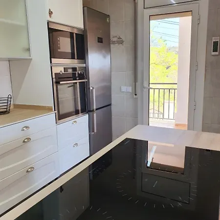 Casa Con Mucha Luz Natural Nyaraló Bisbal del Panadés